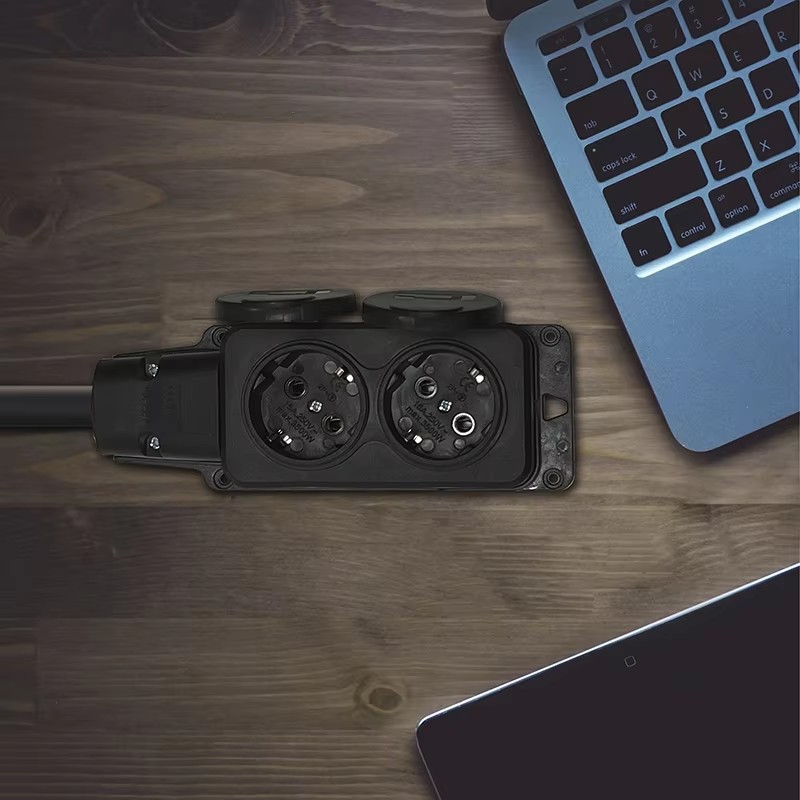 Kabel rozładowujący Feyree V2L – Outdoor Power Adapter recenzja i cena